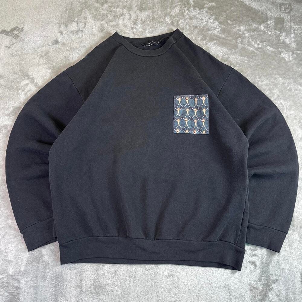 Daylight Curfew Sweatshirt Mens XL Rick & Morty Graphic Pocket 109 out of 150